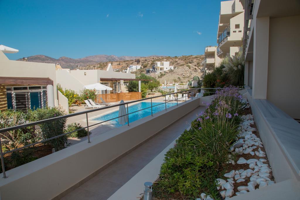 Lagada Resort Makrýgialos Eksteriør billede
