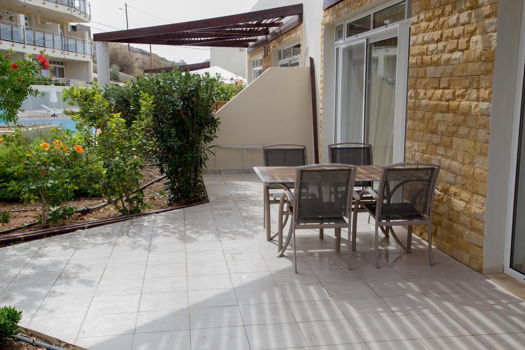 Lagada Resort Makrýgialos Eksteriør billede